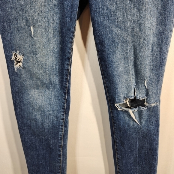 Urban Outfitters BDG High Rise Skinny Jeans Distressed, Size 32 - Picture 4 of 14